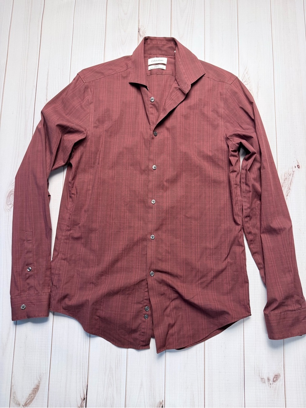 Calvin Klein Men’s Long-Sleeve Button-Up Shirt - Burgundy - Picture 2 of 6